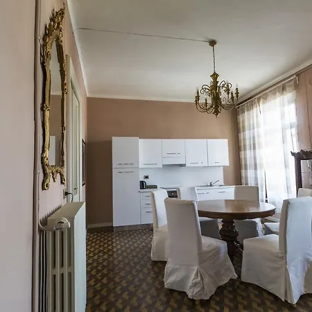 Casa Del Fotografo * Alba (Piedmont)