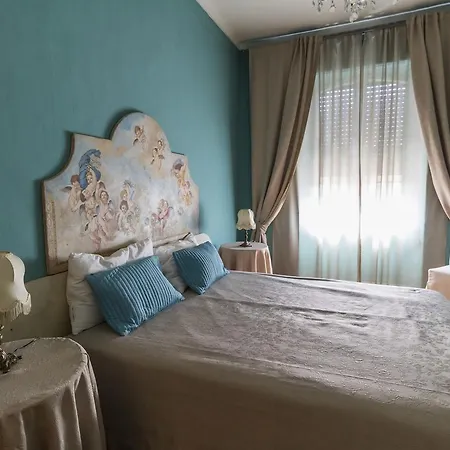 Hotel Casa Del Fotografo Alba (Piedmont)