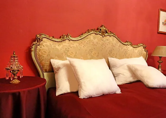 Casa Del Fotografo アルバ